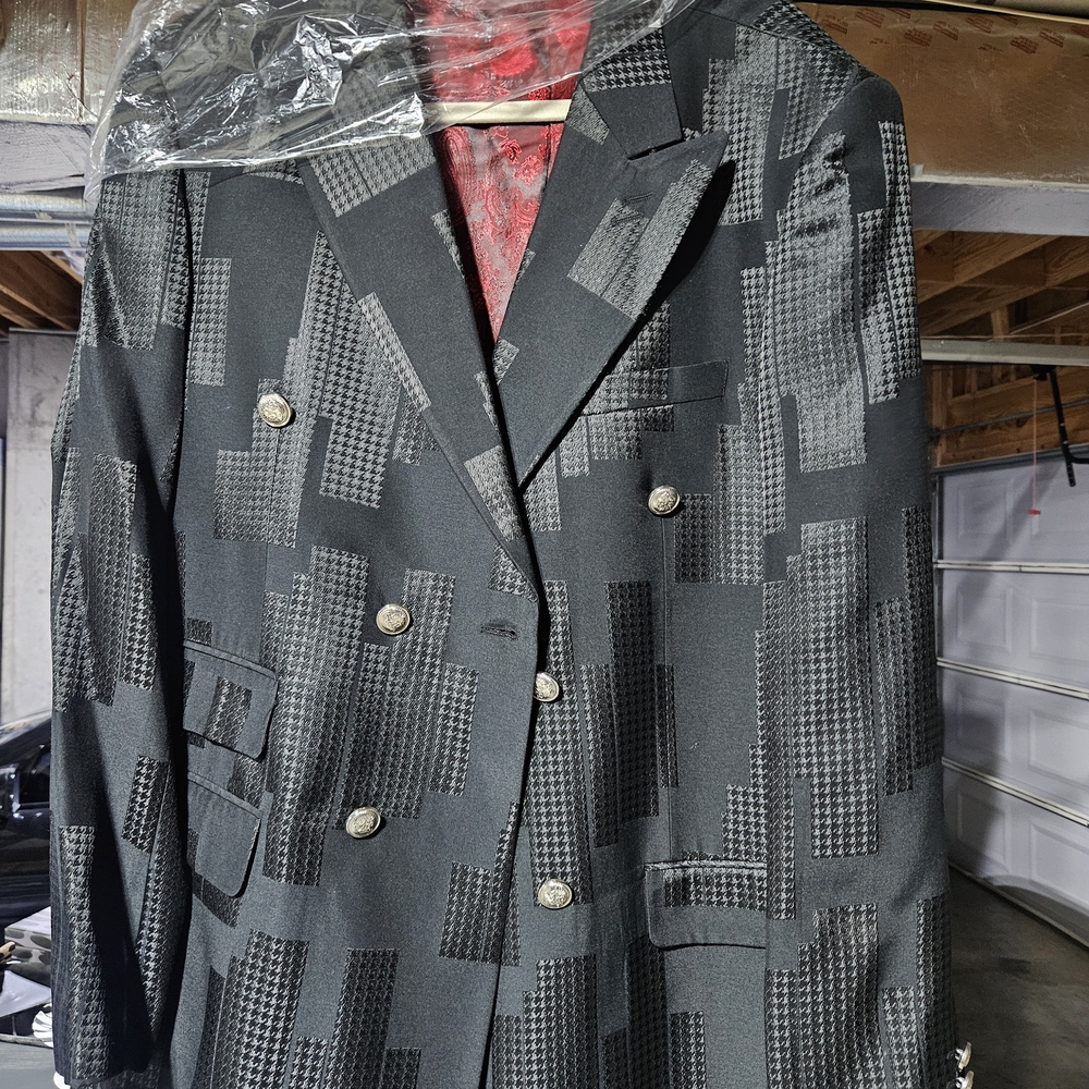 Men's Black and Gray Double-Breasted Blazer